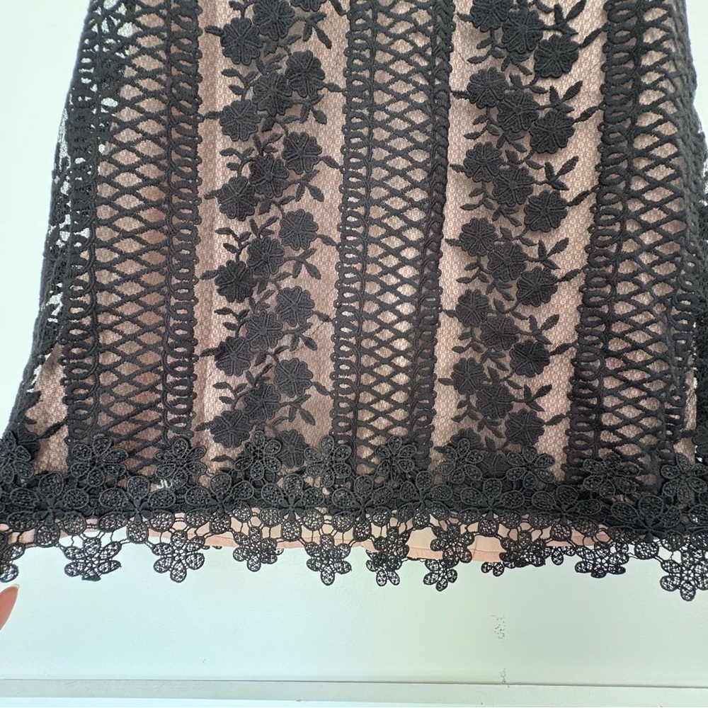 NWT Revolve NBD Acadia Dress in black and nude floral lace over halter dress S - Picture 8 of 16